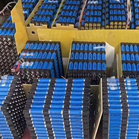 锂电池回收处理厂家_32安电池回收价格_回收废旧蓄电池价格